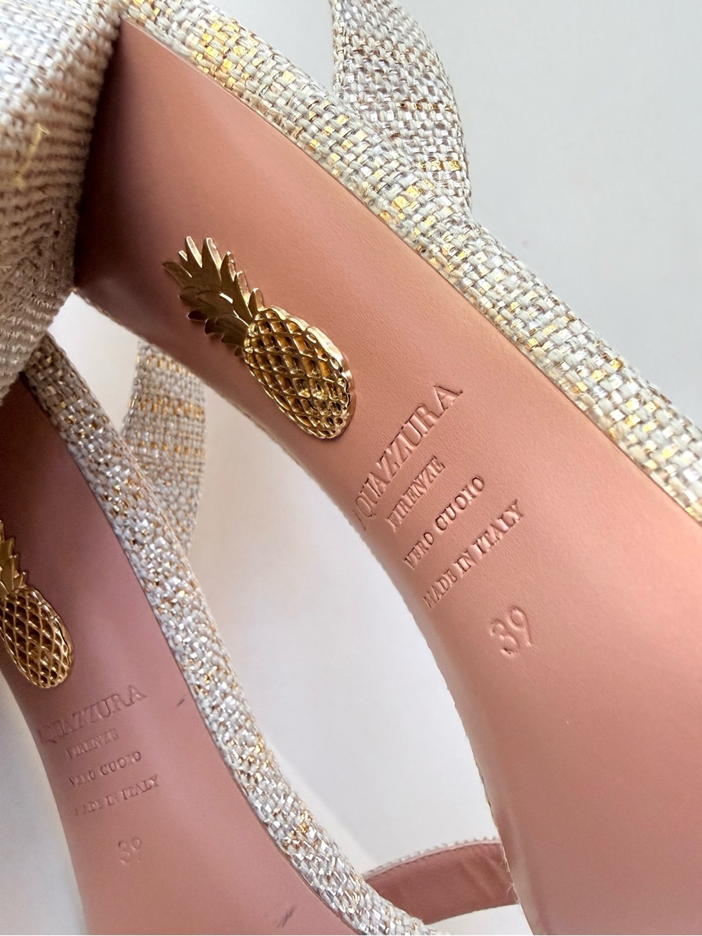 NWOB Aquazzura So Nude 85MM Metallic Sandals Woven Textile Gold Leather 39 $695 - Picture 12 of 12